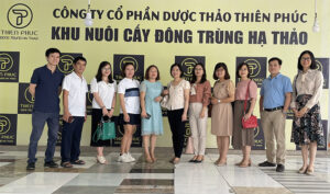 Giảng viên khoa Kinh tế HVNH thăm Thiên Phúc